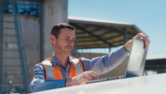 Worker managing maintenance